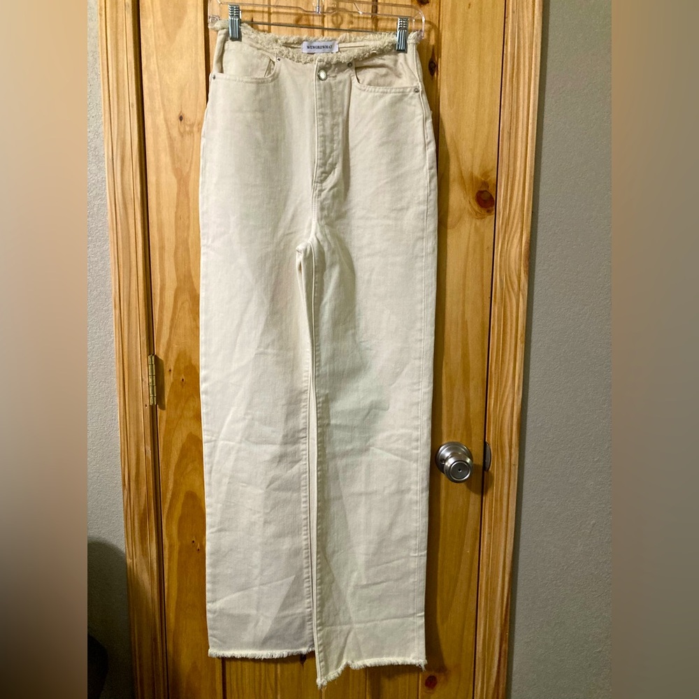 NWOT - WeWoreWhat size 26 khaki-colored jeans with frayed waist and hems